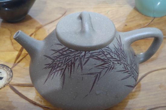 沖泡肉桂用紫砂壺還是蓋碗，武夷巖茶肉桂可以用紫砂壺沖泡嗎？