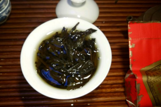 肉桂可以用紫砂壺沖泡嗎，紫砂壺能泡武夷巖茶肉桂用嗎？