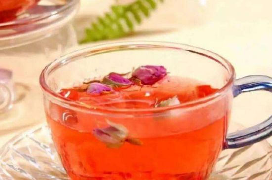 蜂蜜泡茶葉的副作用，蜂蜜泡茶葉有什么禁忌