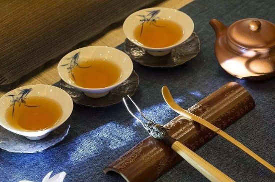 哪些茶適合泡功夫茶，功夫茶應(yīng)該配什么茶葉