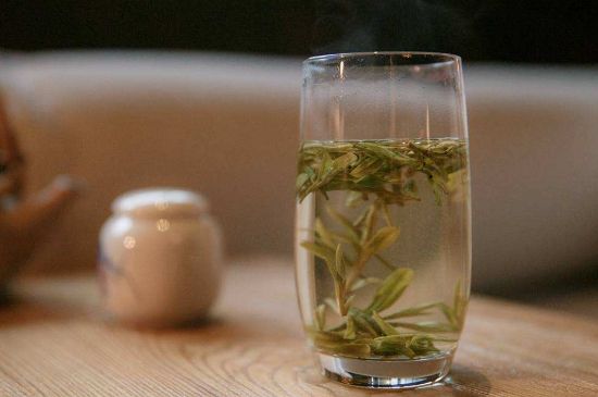 冷泡茶用什么茶葉最好，什么樣的茶適合冷泡？