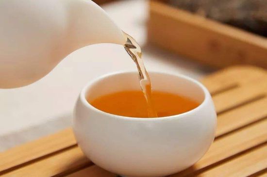 泡好的茶水放冰箱能保存多久，泡好的茶冷藏放多久？