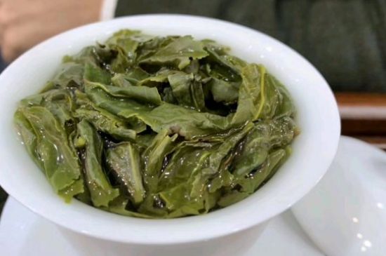 用紙巾辨別香精鐵觀音，鐵觀音香精如何分辨方法