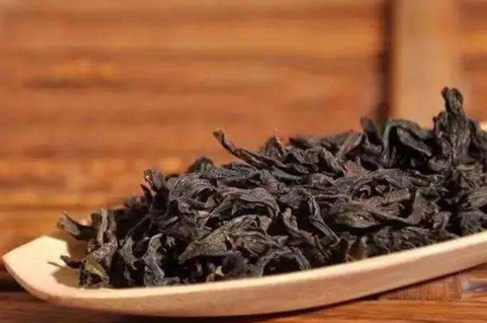 怎樣炭焙巖茶？揭秘武夷巖茶的炭焙技藝