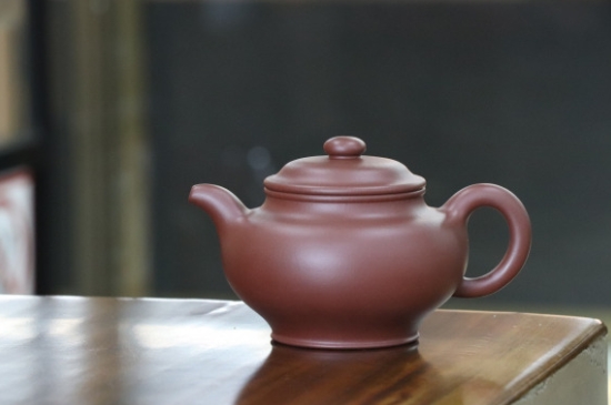 剛買的紫砂壺要怎么開(kāi)壺養(yǎng)壺，<a href=http://m.kbo12.com/chaju/zisha/ target=_blank class=infotextkey>紫砂壺開(kāi)壺</a>與養(yǎng)壺的方式方法