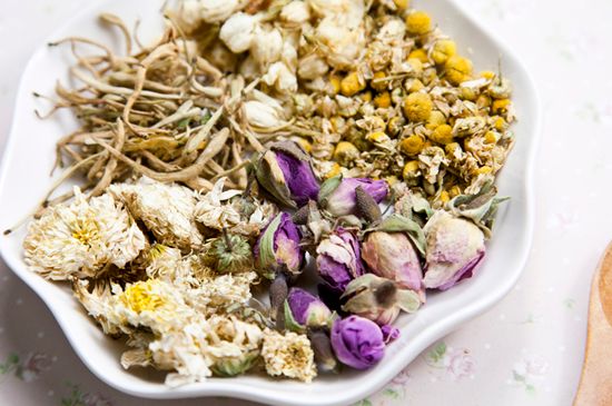 祛濕最有效的泡花茶，濕氣重適合泡什么花茶？