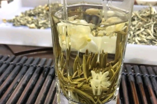 茉莉花花茶能煮嗎，喝茉莉花茶適合煮好還是泡好？