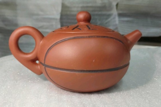 剛買的紫砂壺要怎么開(kāi)壺養(yǎng)壺，紫砂壺開(kāi)壺與養(yǎng)壺的方式方法