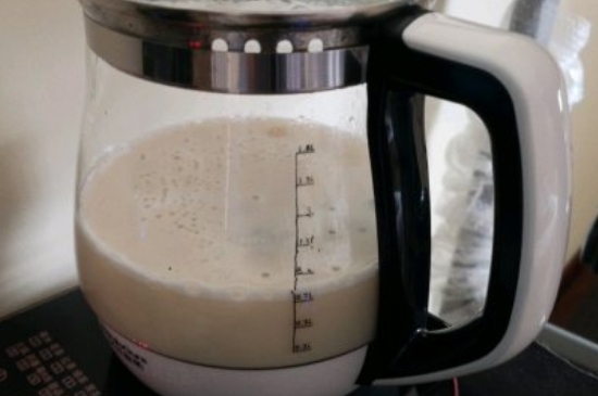 煮茶器和養(yǎng)生壺有什么區(qū)別，養(yǎng)生壺跟煮茶器哪個(gè)實(shí)用好用？