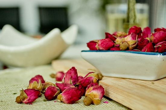 干玫瑰花泡水放幾顆，玫瑰花泡水一次放幾朵？