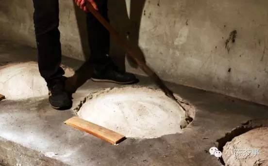 怎樣炭焙巖茶？揭秘武夷巖茶的炭焙技藝