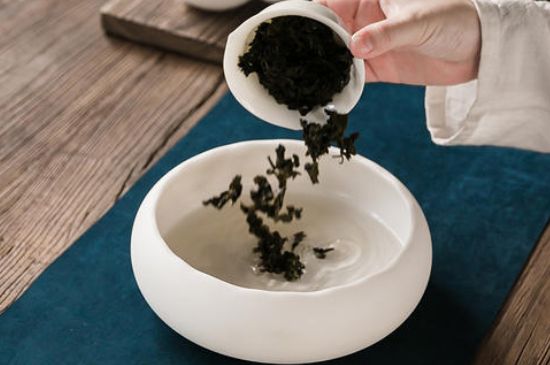 茶洗與茶盂區(qū)別圖片，怎樣使用茶盂和茶洗