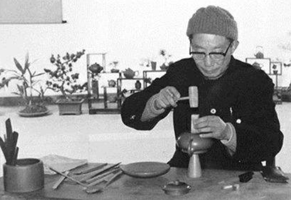 景舟八式紫砂壺圖片及名稱，經(jīng)典壺型顧景舟八式值多少錢？