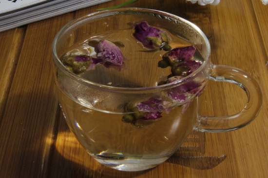 怎么判斷玫瑰花茶好不好，玫瑰花茶怎么樣鑒別