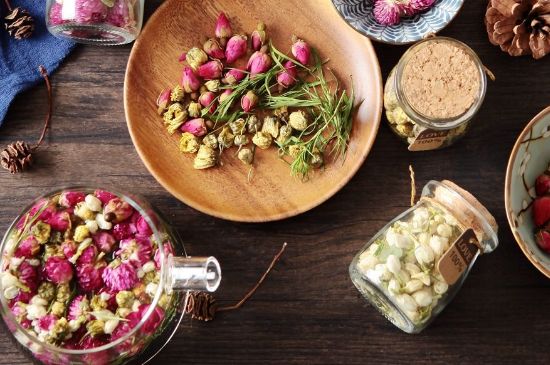 茉莉花和什么在一起喝好，茉莉花喝什么茶搭配？