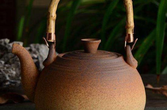 新買燒水陶壺如何開壺，燒水陶壺怎么開壺方法