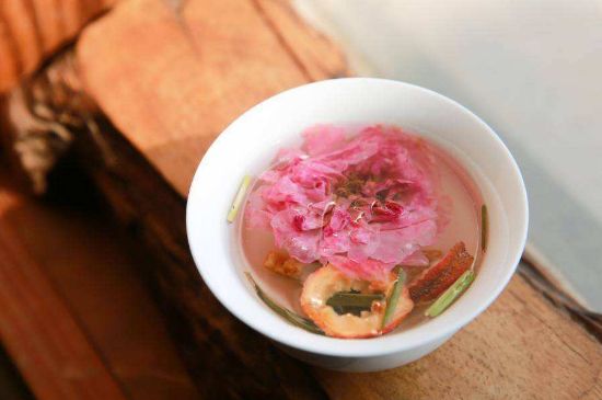 玫瑰花的最佳搭配，喝玫瑰花茶搭配什么喝好？