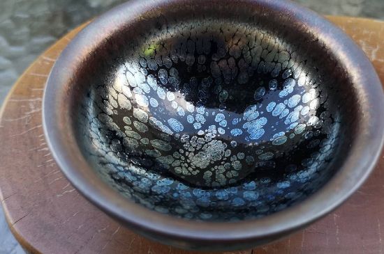 化工建盞是什么樣子的，建盞如何區(qū)分化工釉