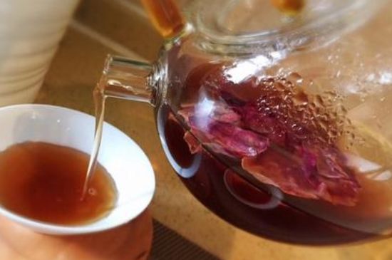 喝玫瑰花茶能祛斑嗎，玫瑰花茶有祛斑的功效嗎？