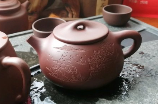 紫砂開壺和不開壺的區(qū)別，<a href=http://m.kbo12.com/chaju/zisha/ target=_blank class=infotextkey>紫砂壺開壺</a>的正確方法及開壺建議