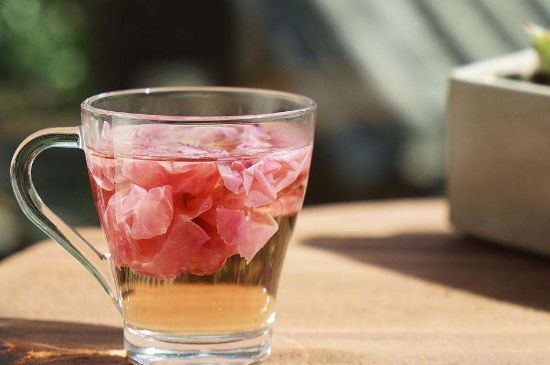 玫瑰花茶和什么搭配好，玫瑰花茶的搭配大全！