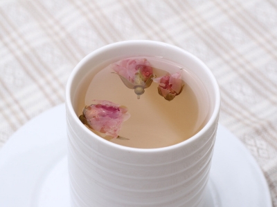 干玫瑰花泡前需要洗嗎，泡玫瑰花需要洗一下嗎？