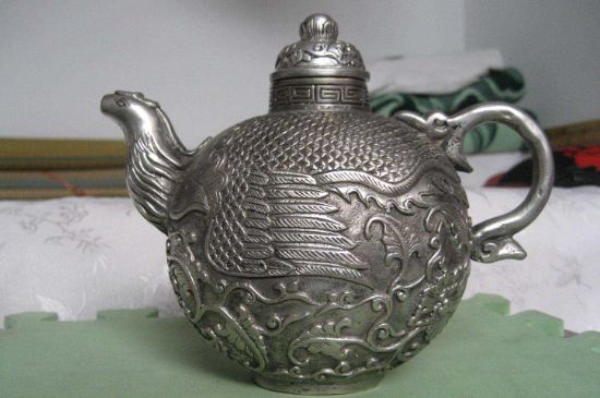 銀壺泡茶后為什么會(huì)變黑，銀壺內(nèi)膽發(fā)黑怎么辦