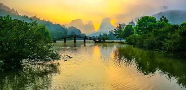 武夷山為什么盛產(chǎn)茶葉，武夷山茶為什么好喝？