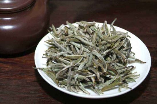 什么人不能喝白茶，白茶不宜什么人喝？