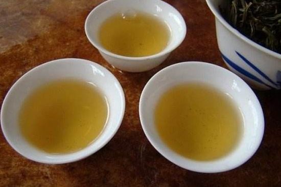 鴨屎香特點介紹，鳳凰單叢茶鴨屎香的口感和來歷