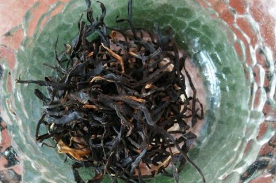 女人晚上喝紅茶好嗎，女人紅茶啥時候喝最好？