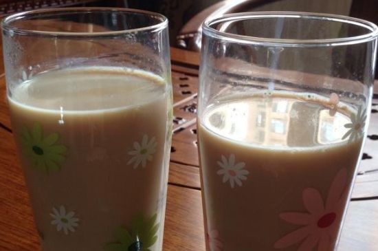 紅茶加奶的危害，紅茶加牛奶有副作用嗎