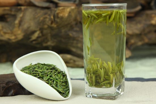 竹葉青和雀舌哪個貴，竹葉青茶貴嗎？