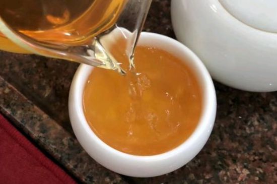 女人晚上喝紅茶好嗎，女人紅茶啥時候喝最好？