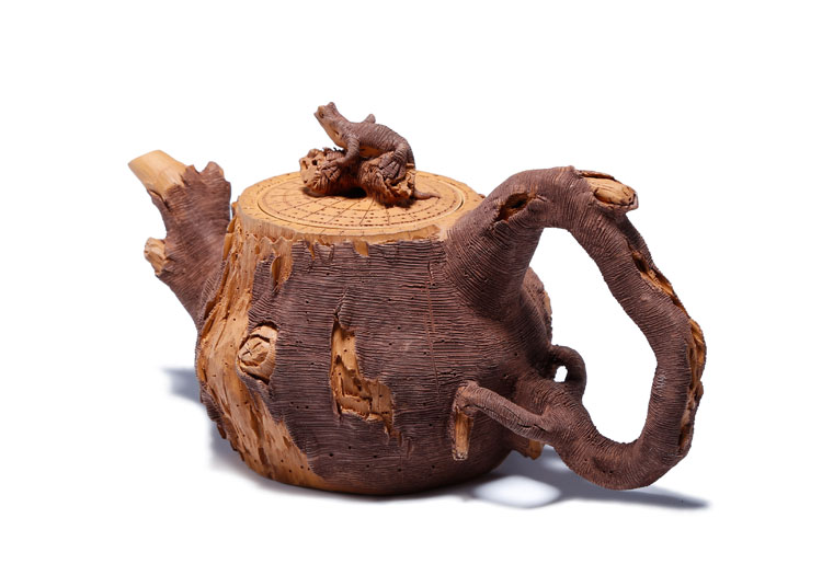 仿木外皮紫砂壺，創(chuàng)意木樁手工雕刻紫砂壺